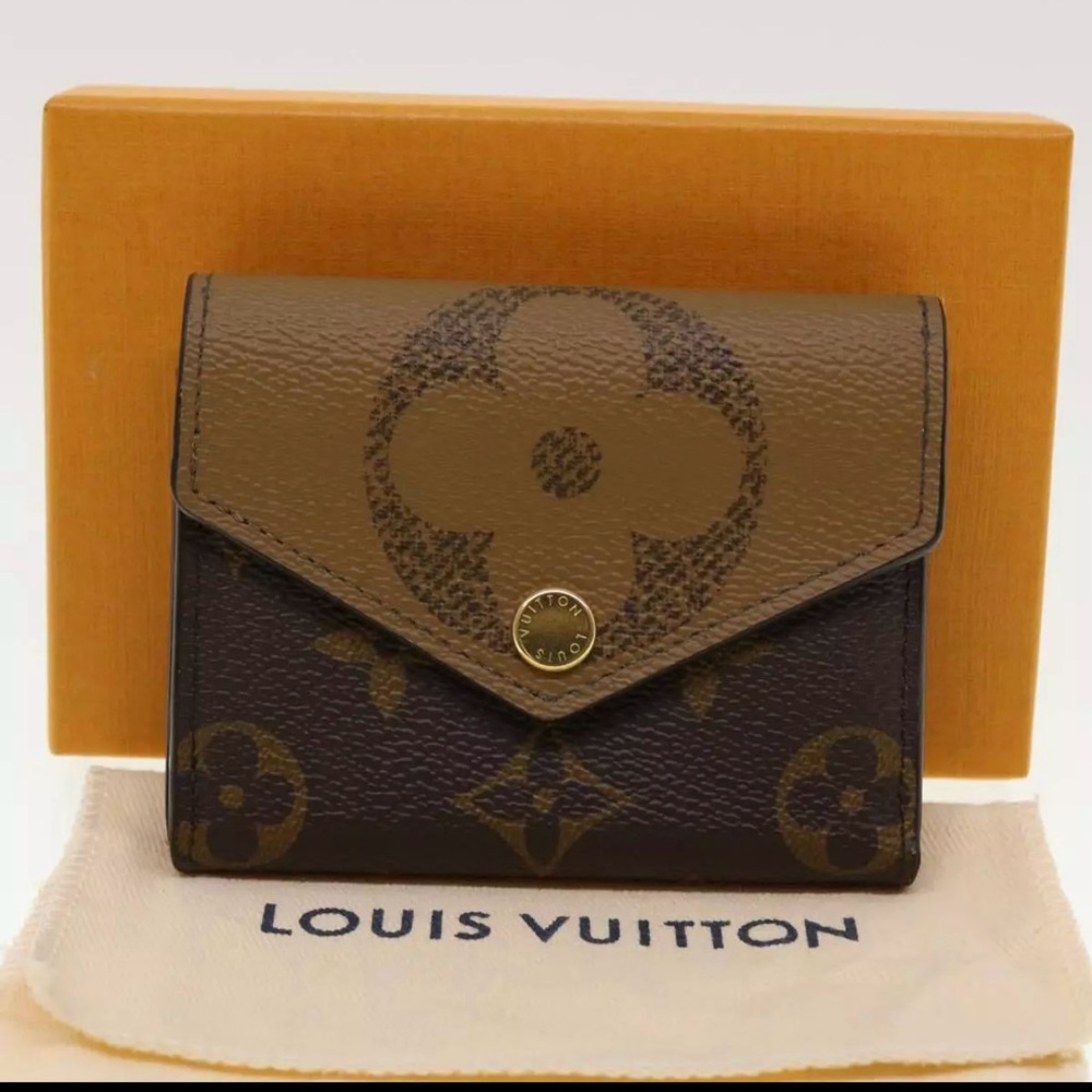 Louis Vuitton Brown and Tan Women's Wallet